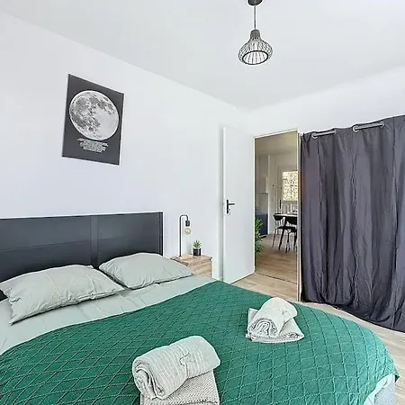 Apartment Spacieux A 15 Minutes De La Gare Neuilly-Plaisance